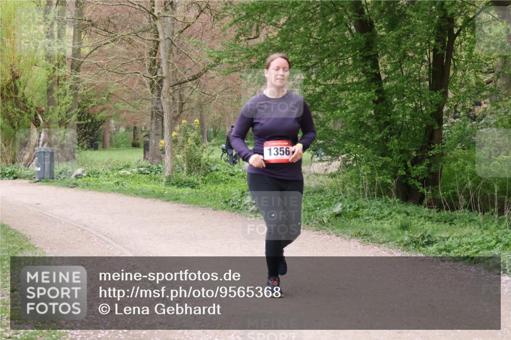 19.04.2026 - Hammer Lauf Lena Gebhardt http://msf.ph/oto/9565368 19.04.2026 10:50:18 Laufen 1356 meine-sportfotos.de