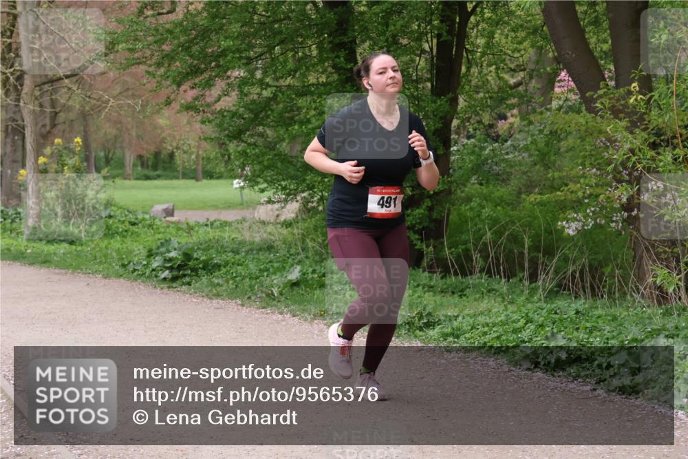 19.04.2026 - Hammer Lauf Lena Gebhardt http://msf.ph/oto/9565376 19.04.2026 10:50:30 Laufen 16, 491 meine-sportfotos.de