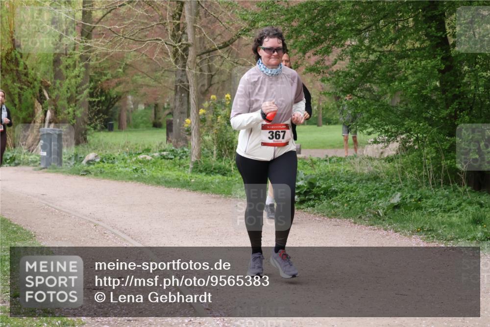 19.04.2026 - Hammer Lauf Lena Gebhardt http://msf.ph/oto/9565383 19.04.2026 10:50:53 Laufen 16, 367 meine-sportfotos.de