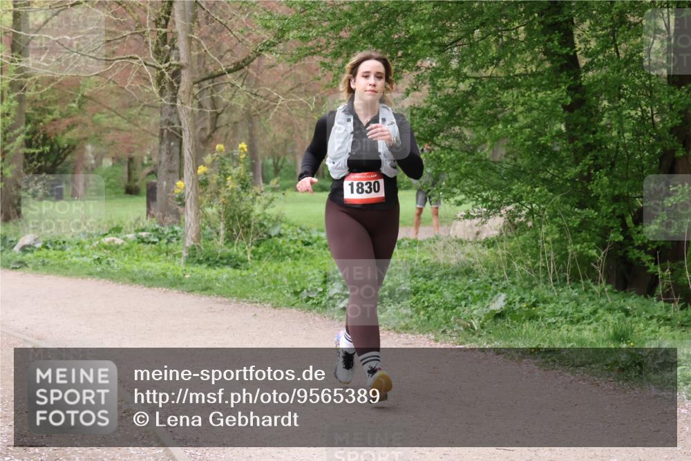 19.04.2026 - Hammer Lauf Lena Gebhardt http://msf.ph/oto/9565389 19.04.2026 10:50:59 Laufen 1830 meine-sportfotos.de