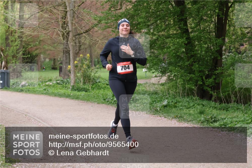 19.04.2026 - Hammer Lauf Lena Gebhardt http://msf.ph/oto/9565400 19.04.2026 10:51:10 Laufen 16, 704 meine-sportfotos.de