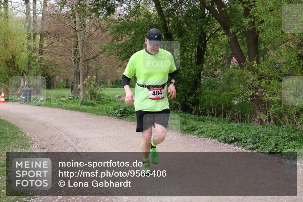 19.04.2026 - Hammer Lauf Lena Gebhardt http://msf.ph/oto/9565406 19.04.2026 10:51:18 Laufen 484 meine-sportfotos.de