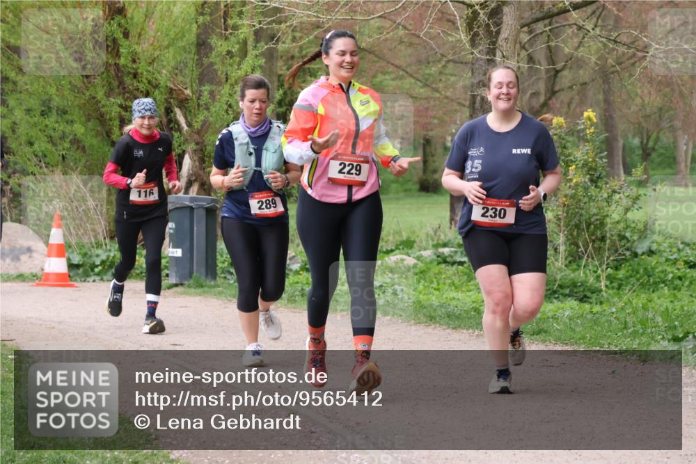 19.04.2026 - Hammer Lauf Lena Gebhardt http://msf.ph/oto/9565412 19.04.2026 10:51:44 Laufen 116, 289, 229, 35, 230 meine-sportfotos.de
