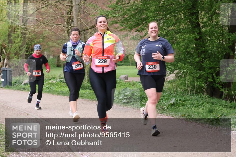 19.04.2026 - Hammer Lauf Lena Gebhardt http://msf.ph/oto/9565415 19.04.2026 10:51:46 Laufen 116, 289, 16, 229, 35, 230 meine-sportfotos.de