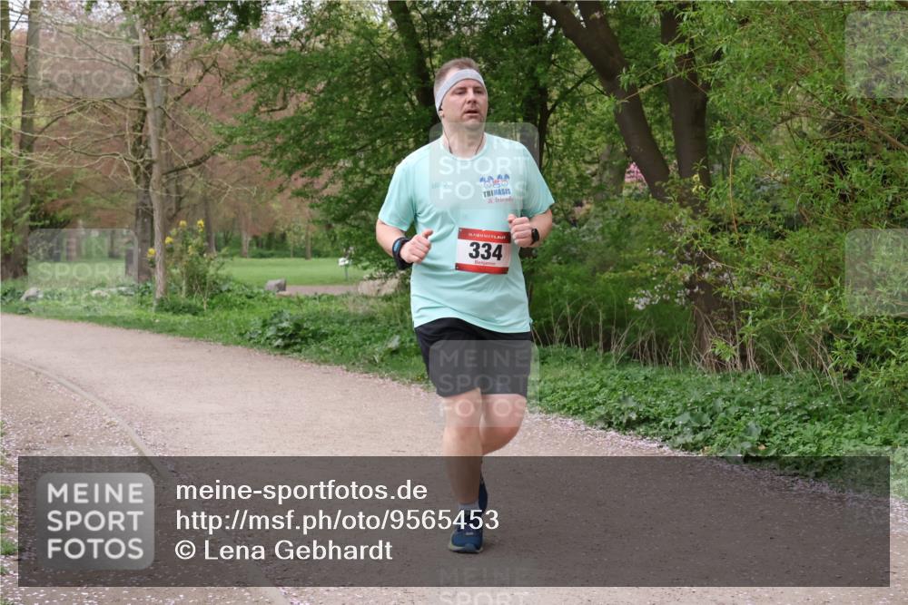 19.04.2026 - Hammer Lauf Lena Gebhardt http://msf.ph/oto/9565453 19.04.2026 10:52:54 Laufen 16, 334 meine-sportfotos.de