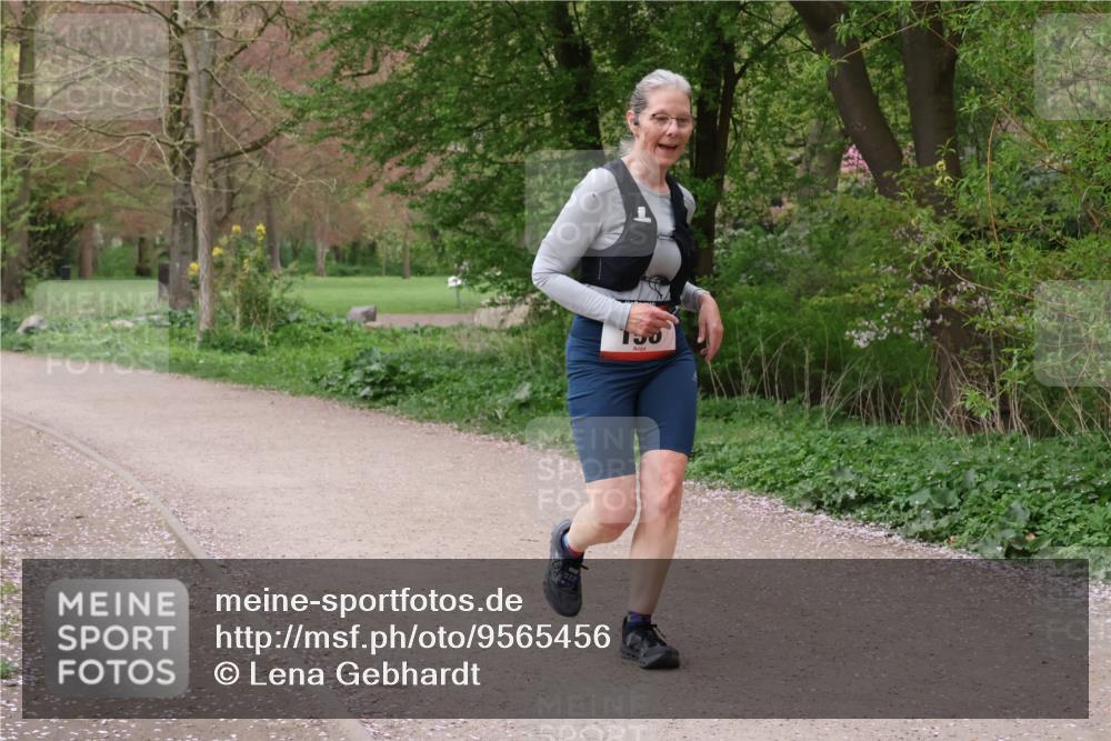 19.04.2026 - Hammer Lauf Lena Gebhardt http://msf.ph/oto/9565456 19.04.2026 10:53:00 Laufen  meine-sportfotos.de