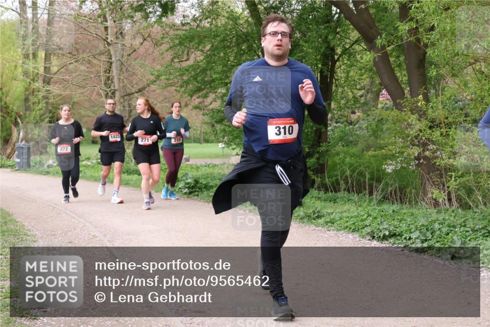19.04.2026 - Hammer Lauf Lena Gebhardt http://msf.ph/oto/9565462 19.04.2026 10:53:08 Laufen 1823, 271, 210, 272, 16, 310 meine-sportfotos.de