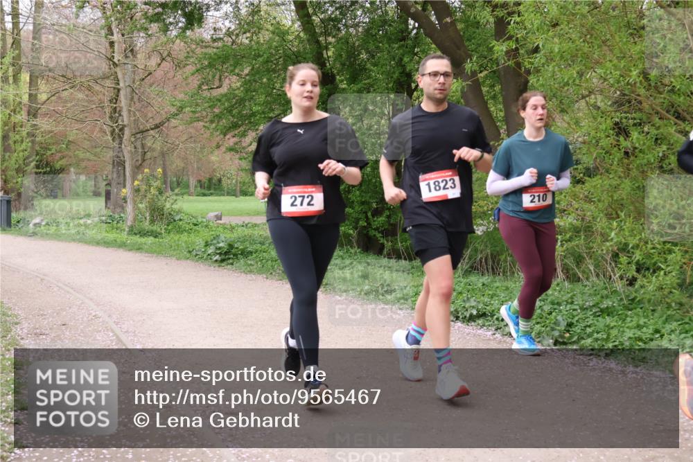 19.04.2026 - Hammer Lauf Lena Gebhardt http://msf.ph/oto/9565467 19.04.2026 10:53:11 Laufen 272, 1823, 210 meine-sportfotos.de