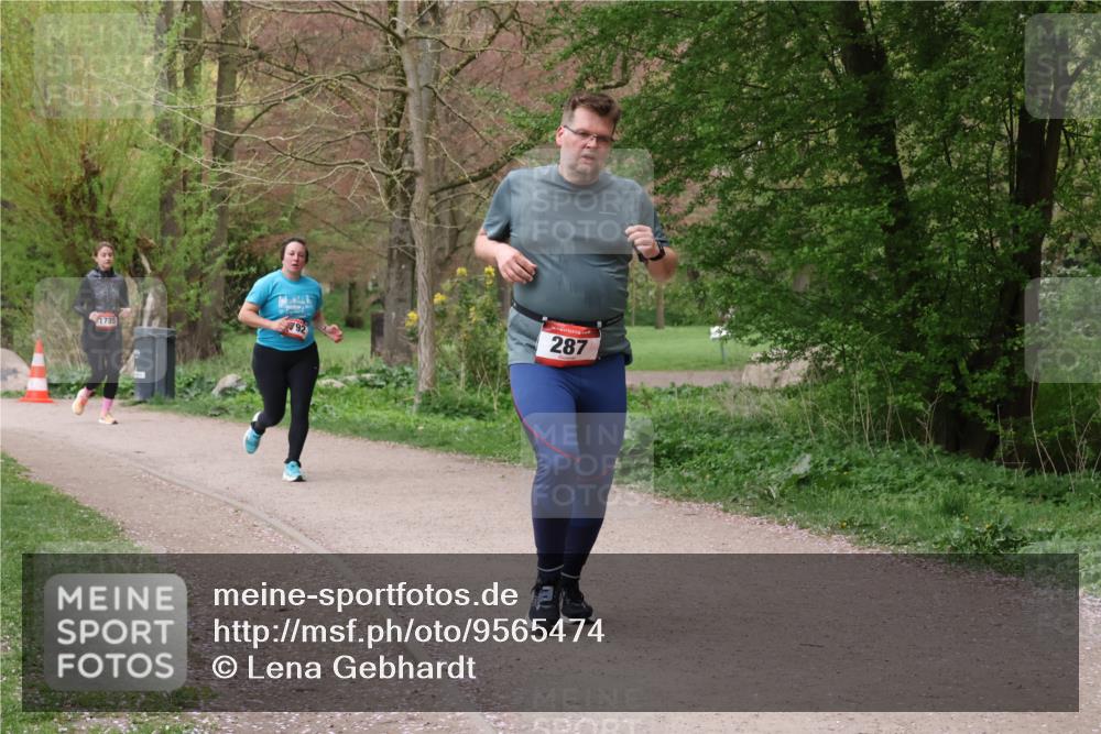 19.04.2026 - Hammer Lauf Lena Gebhardt http://msf.ph/oto/9565474 19.04.2026 10:53:38 Laufen 1735, 92, 287 meine-sportfotos.de