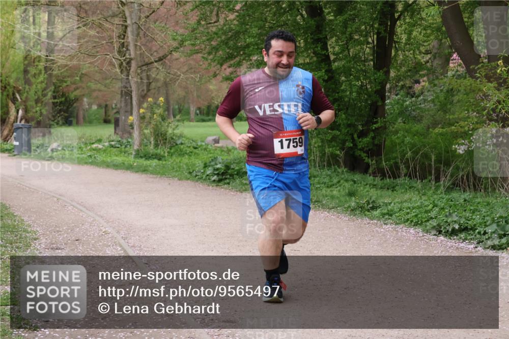19.04.2026 - Hammer Lauf Lena Gebhardt http://msf.ph/oto/9565497 19.04.2026 10:54:02 Laufen 16, 1759 meine-sportfotos.de