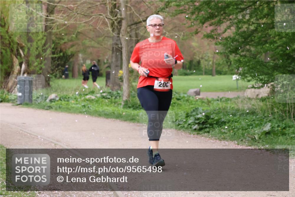 19.04.2026 - Hammer Lauf Lena Gebhardt http://msf.ph/oto/9565498 19.04.2026 10:54:30 Laufen 200 meine-sportfotos.de