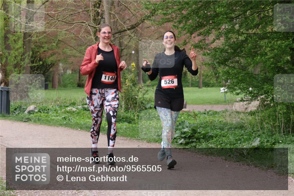 19.04.2026 - Hammer Lauf Lena Gebhardt http://msf.ph/oto/9565505 19.04.2026 10:54:43 Laufen 1144, 526 meine-sportfotos.de