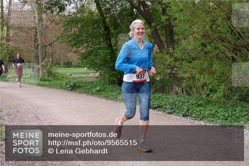 19.04.2026 - Hammer Lauf Lena Gebhardt http://msf.ph/oto/9565515 19.04.2026 10:55:05 Laufen 1297, 937 meine-sportfotos.de