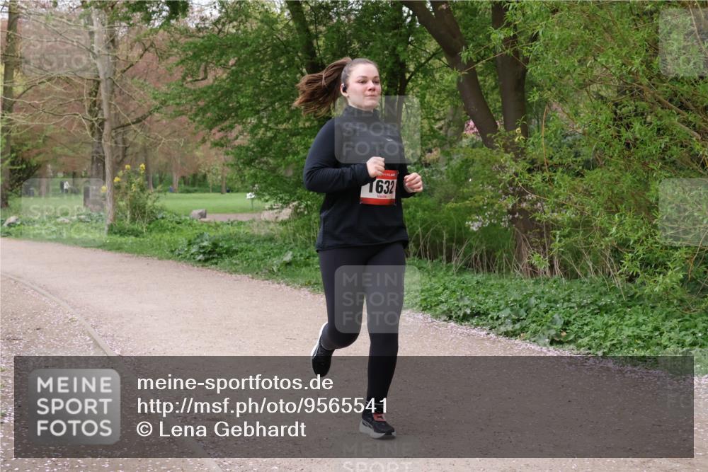 19.04.2026 - Hammer Lauf Lena Gebhardt http://msf.ph/oto/9565541 19.04.2026 10:56:05 Laufen 1632 meine-sportfotos.de