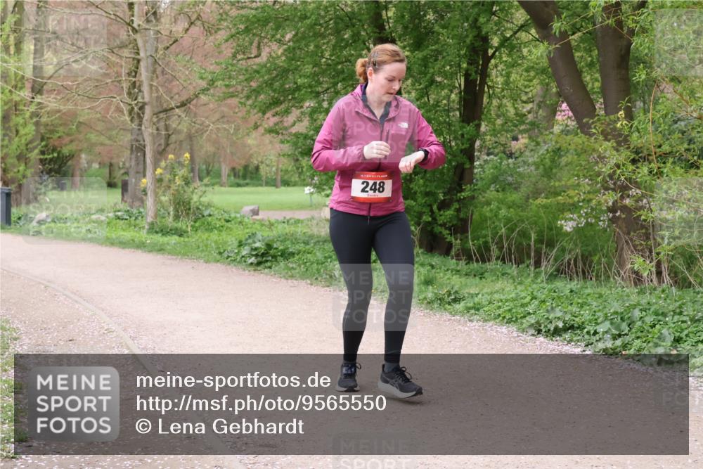 19.04.2026 - Hammer Lauf Lena Gebhardt http://msf.ph/oto/9565550 19.04.2026 10:56:39 Laufen 16, 248 meine-sportfotos.de