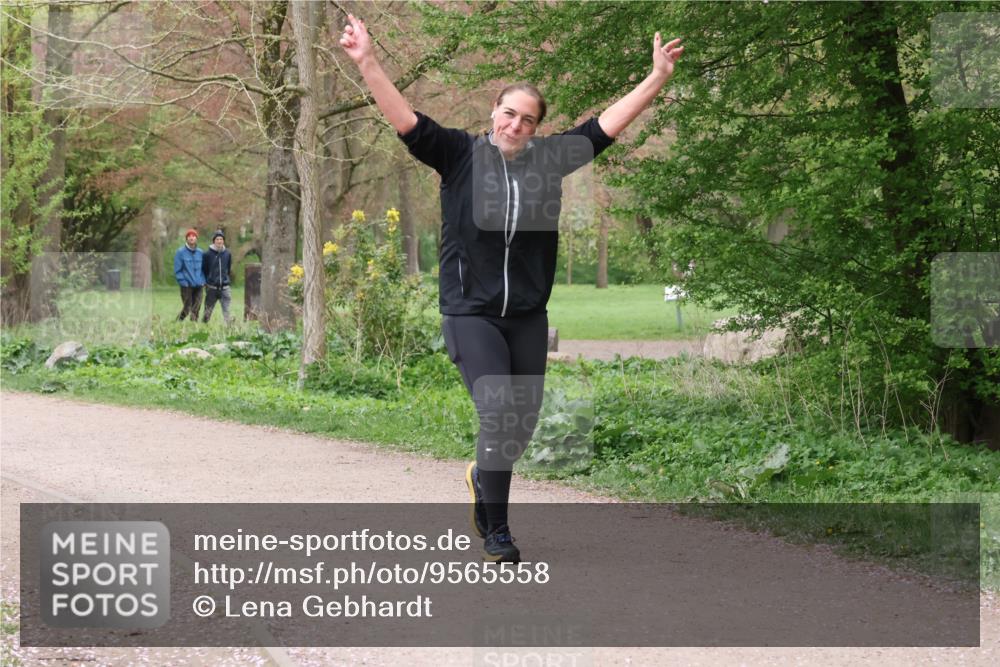 19.04.2026 - Hammer Lauf Lena Gebhardt http://msf.ph/oto/9565558 19.04.2026 10:57:24 Laufen  meine-sportfotos.de