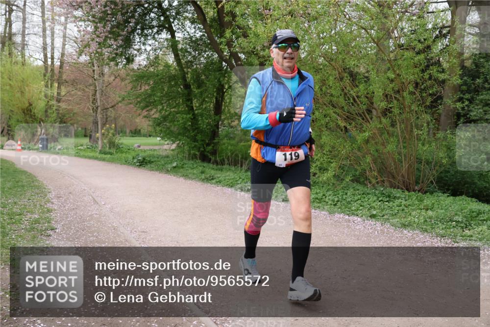 19.04.2026 - Hammer Lauf Lena Gebhardt http://msf.ph/oto/9565572 19.04.2026 10:57:49 Laufen 119 meine-sportfotos.de
