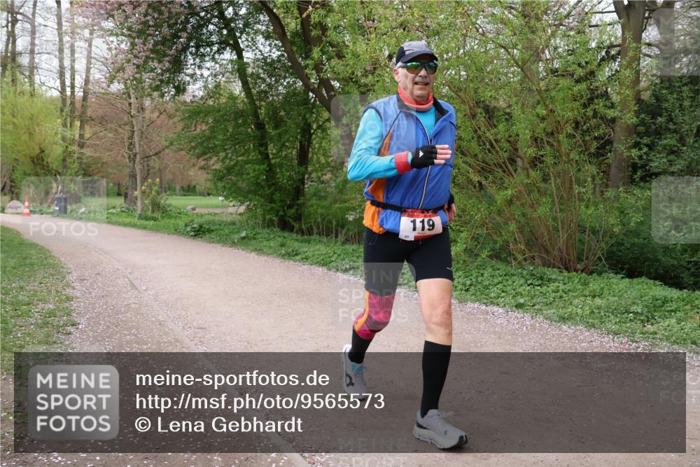 19.04.2026 - Hammer Lauf Lena Gebhardt http://msf.ph/oto/9565573 19.04.2026 10:57:49 Laufen 119 meine-sportfotos.de