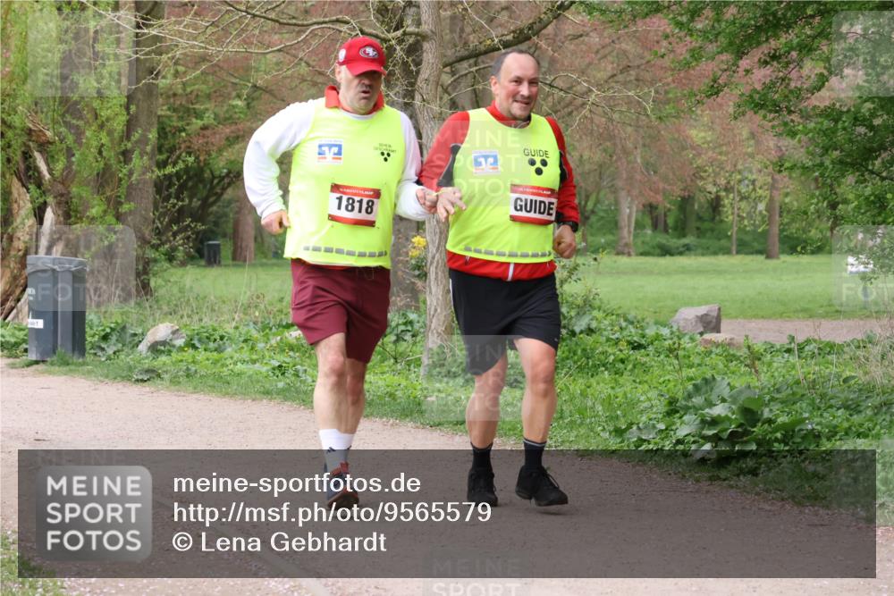 19.04.2026 - Hammer Lauf Lena Gebhardt http://msf.ph/oto/9565579 19.04.2026 10:58:16 Laufen 1818 meine-sportfotos.de