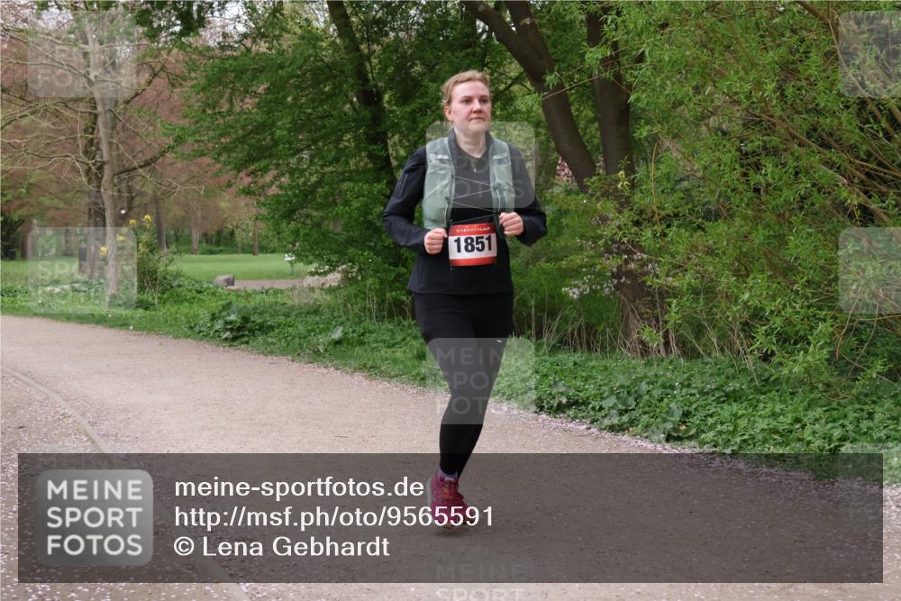 19.04.2026 - Hammer Lauf Lena Gebhardt http://msf.ph/oto/9565591 19.04.2026 10:58:31 Laufen 1851 meine-sportfotos.de
