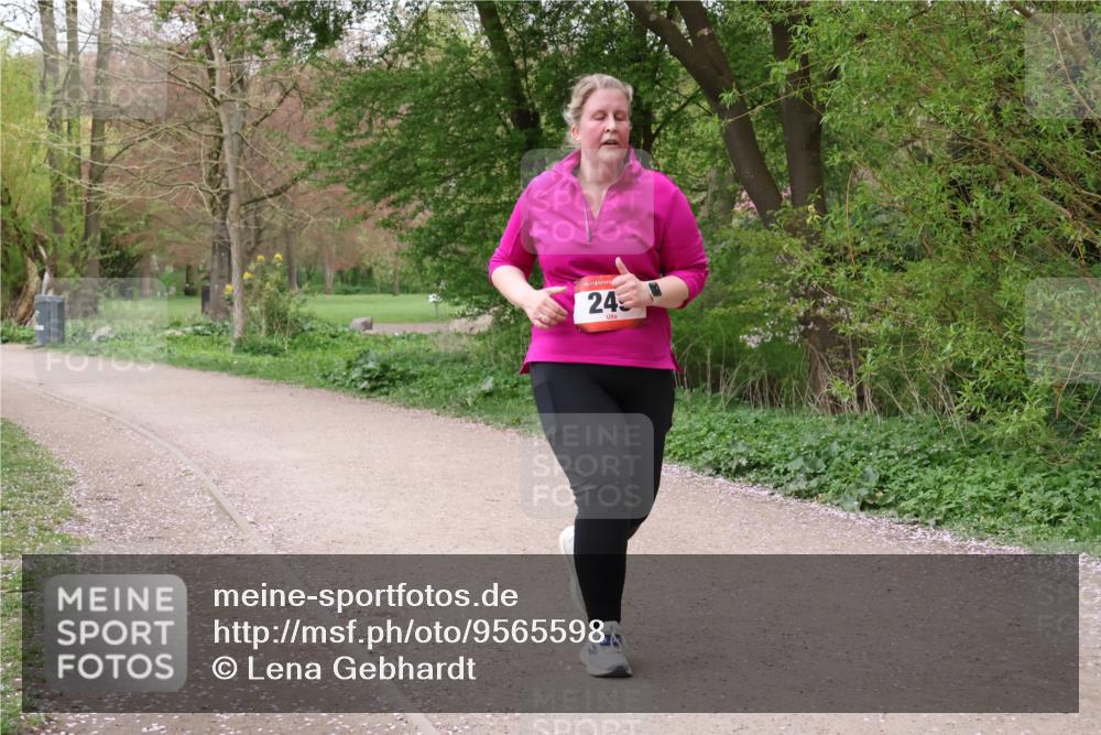19.04.2026 - Hammer Lauf Lena Gebhardt http://msf.ph/oto/9565598 19.04.2026 10:58:42 Laufen 24 meine-sportfotos.de