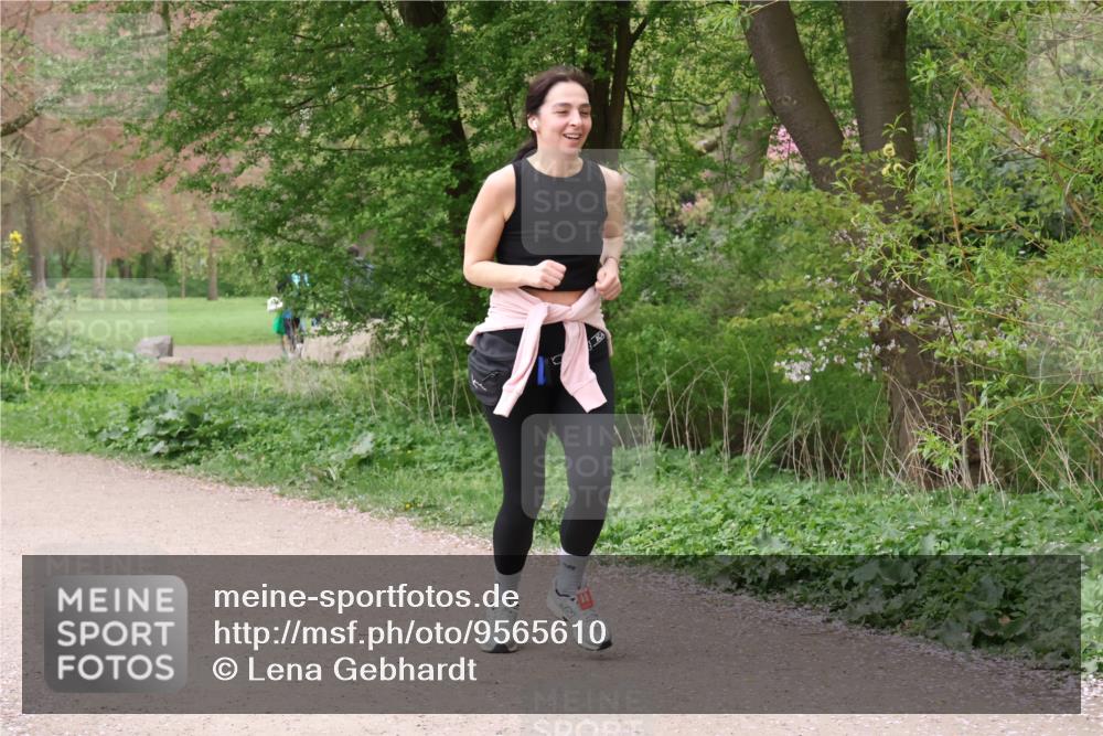 19.04.2026 - Hammer Lauf Lena Gebhardt http://msf.ph/oto/9565610 19.04.2026 10:59:02 Laufen  meine-sportfotos.de