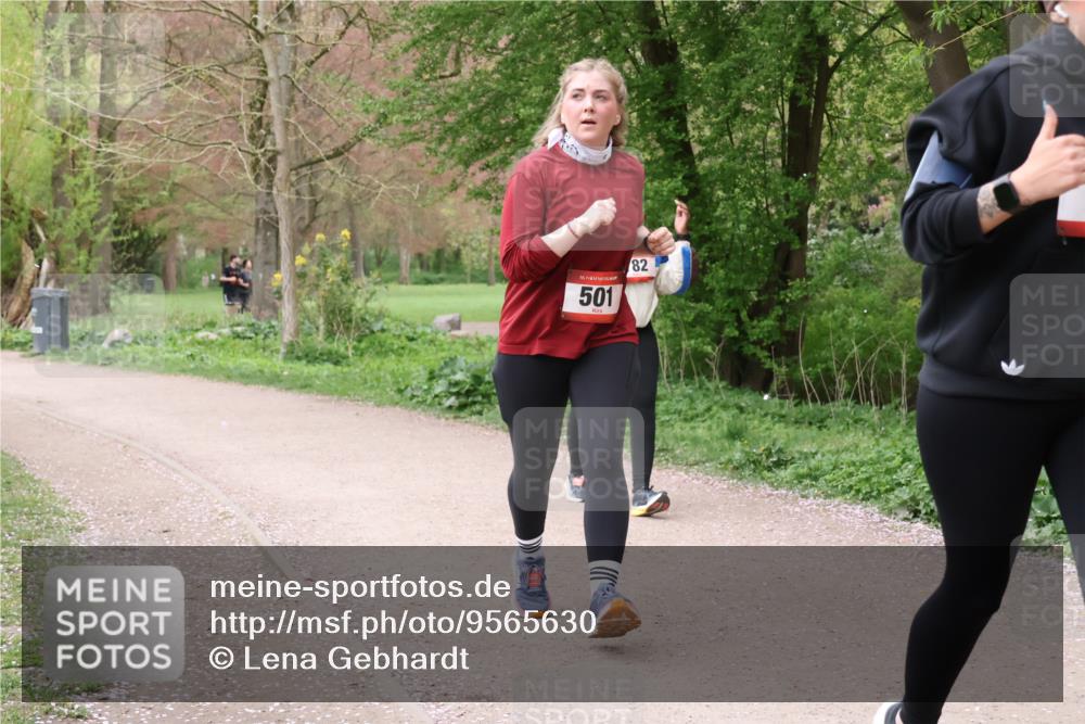 19.04.2026 - Hammer Lauf Lena Gebhardt http://msf.ph/oto/9565630 19.04.2026 10:59:35 Laufen 16, 501, 82 meine-sportfotos.de