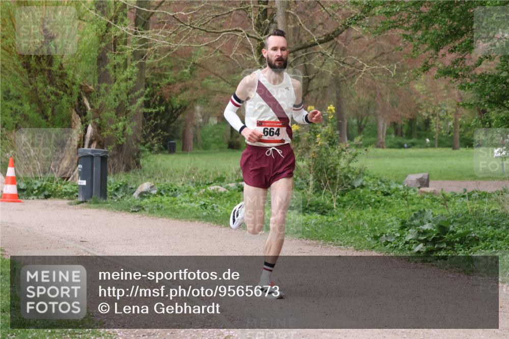 19.04.2026 - Hammer Lauf Lena Gebhardt http://msf.ph/oto/9565673 19.04.2026 11:03:12 Laufen 664 meine-sportfotos.de
