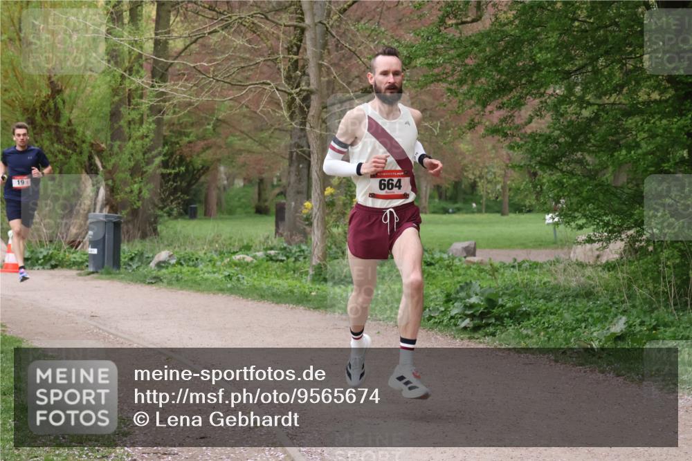 19.04.2026 - Hammer Lauf Lena Gebhardt http://msf.ph/oto/9565674 19.04.2026 11:03:13 Laufen 19, 16, 664 meine-sportfotos.de