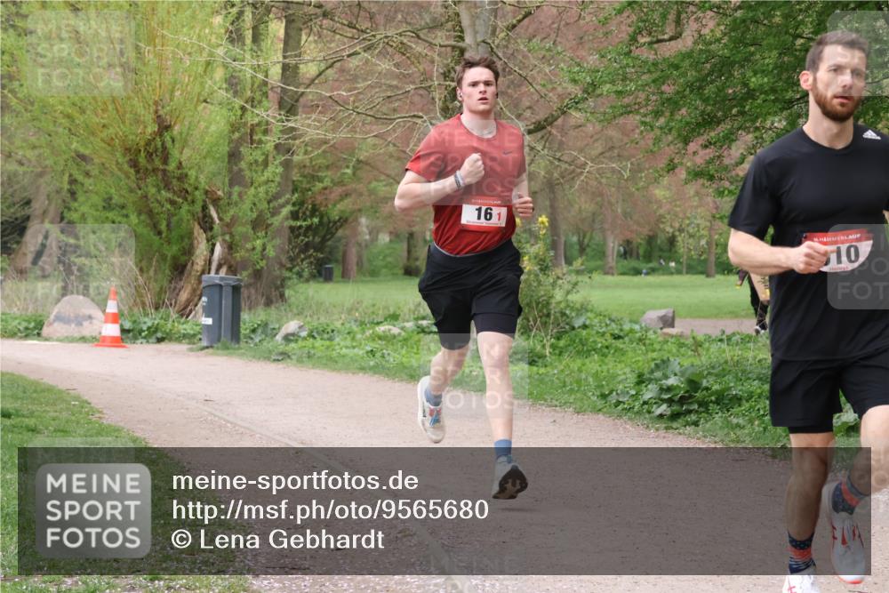 19.04.2026 - Hammer Lauf Lena Gebhardt http://msf.ph/oto/9565680 19.04.2026 11:03:19 Laufen 16, 161, 16, 10 meine-sportfotos.de
