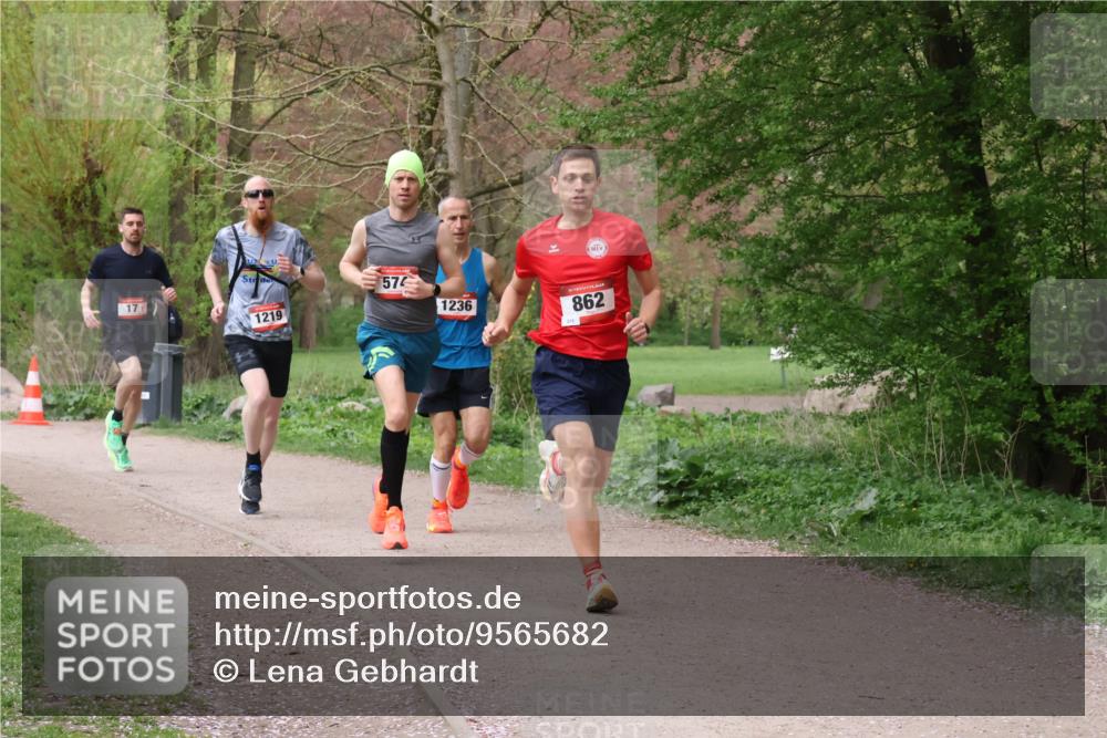 19.04.2026 - Hammer Lauf Lena Gebhardt http://msf.ph/oto/9565682 19.04.2026 11:03:31 Laufen 171, 1219, 574, 1236, 215, 862 meine-sportfotos.de