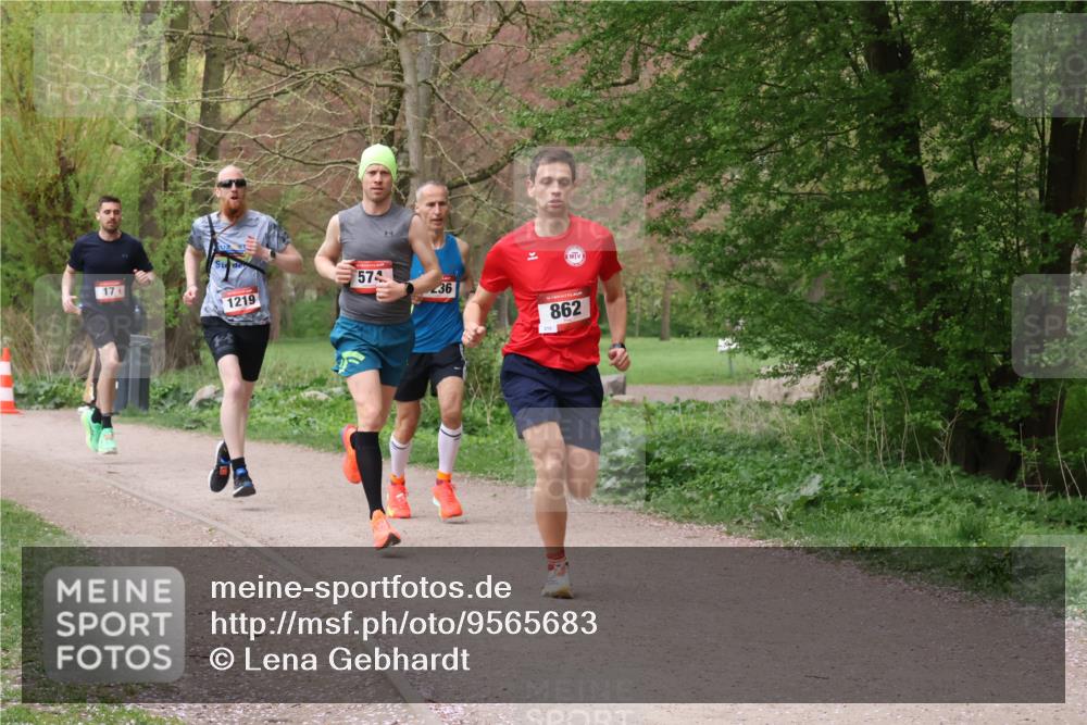 19.04.2026 - Hammer Lauf Lena Gebhardt http://msf.ph/oto/9565683 19.04.2026 11:03:32 Laufen 171, 574, 1219, 36, 215, 862 meine-sportfotos.de