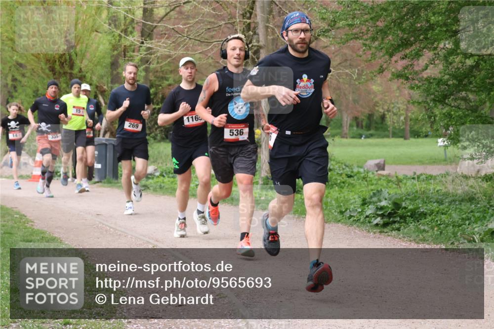 19.04.2026 - Hammer Lauf Lena Gebhardt http://msf.ph/oto/9565693 19.04.2026 11:03:46 Laufen 14, 335, 15, 269, 116, 536 meine-sportfotos.de