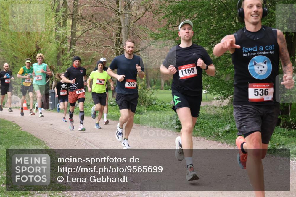 19.04.2026 - Hammer Lauf Lena Gebhardt http://msf.ph/oto/9565699 19.04.2026 11:03:48 Laufen 21, 1, 351, 151, 269, 141, 335, 16, 1165, 16, 536, 199 meine-sportfotos.de