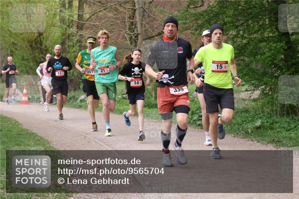 19.04.2026 - Hammer Lauf Lena Gebhardt http://msf.ph/oto/9565704 19.04.2026 11:03:50 Laufen 131, 351, 211, 141, 335, 16, 151 meine-sportfotos.de