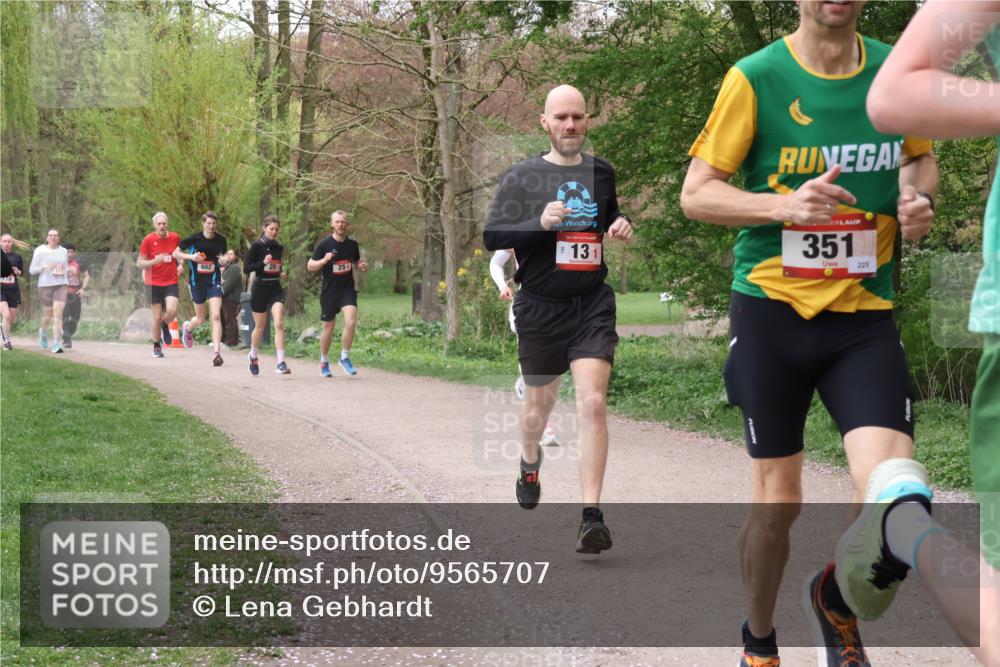 19.04.2026 - Hammer Lauf Lena Gebhardt http://msf.ph/oto/9565707 19.04.2026 11:03:53 Laufen 602, 251, 16, 131, 351, 225 meine-sportfotos.de