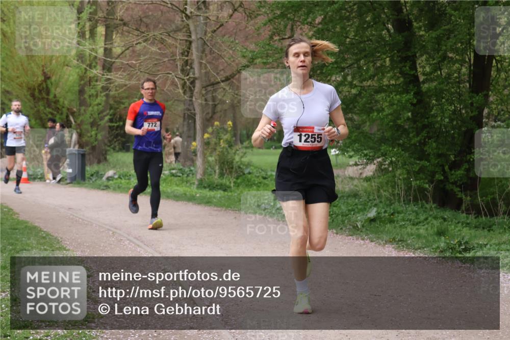 19.04.2026 - Hammer Lauf Lena Gebhardt http://msf.ph/oto/9565725 19.04.2026 11:04:06 Laufen 772, 16, 189, 1255 meine-sportfotos.de