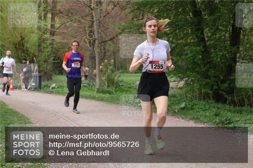 19.04.2026 - Hammer Lauf Lena Gebhardt http://msf.ph/oto/9565726 19.04.2026 11:04:06 Laufen 772, 16, 189, 1255 meine-sportfotos.de