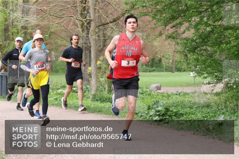 19.04.2026 - Hammer Lauf Lena Gebhardt http://msf.ph/oto/9565747 19.04.2026 11:04:24 Laufen 1858, 231, 10, 16, 3, 1 meine-sportfotos.de
