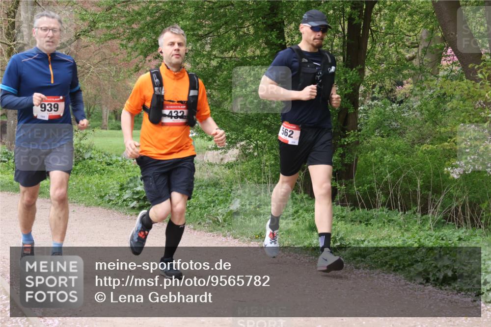 19.04.2026 - Hammer Lauf Lena Gebhardt http://msf.ph/oto/9565782 19.04.2026 11:04:42 Laufen 939, 194, 432, 562 meine-sportfotos.de