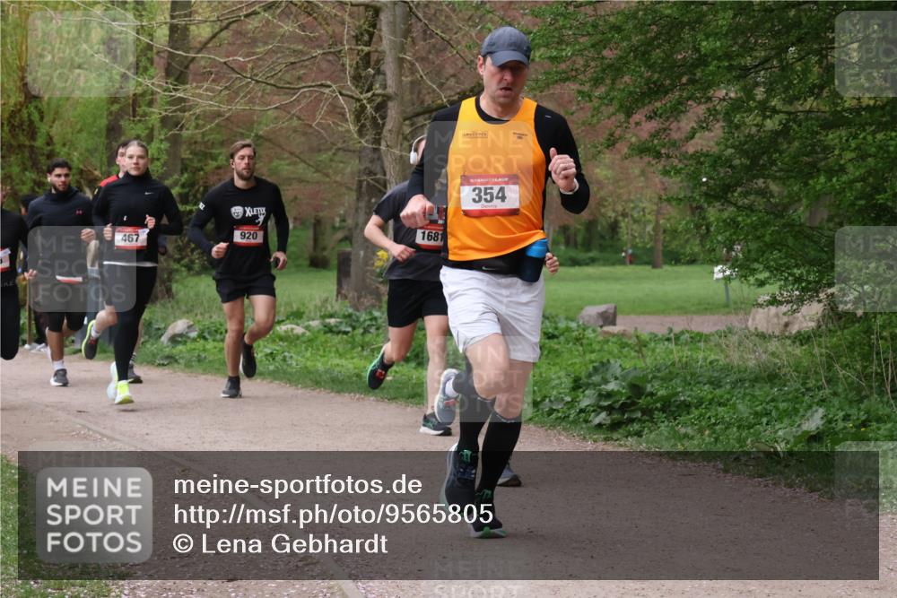 19.04.2026 - Hammer Lauf Lena Gebhardt http://msf.ph/oto/9565805 19.04.2026 11:04:57 Laufen 1681, 16, 354, 467, 920 meine-sportfotos.de