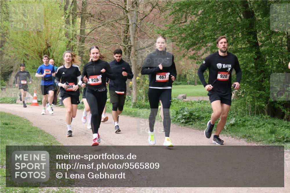 19.04.2026 - Hammer Lauf Lena Gebhardt http://msf.ph/oto/9565809 19.04.2026 11:05:00 Laufen 604, 09, 825, 467, 920 meine-sportfotos.de