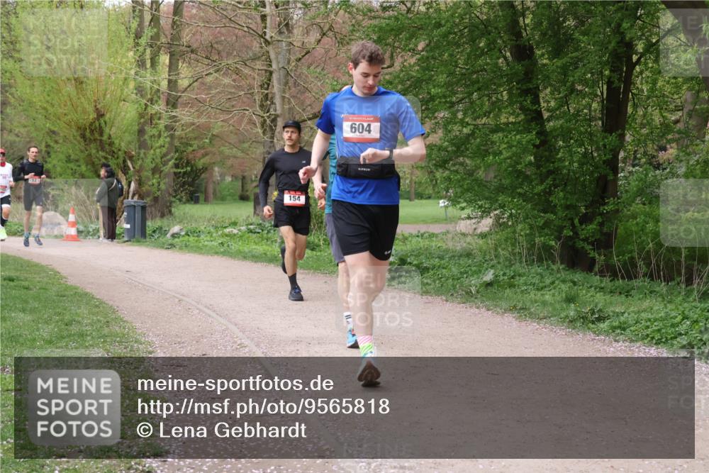 19.04.2026 - Hammer Lauf Lena Gebhardt http://msf.ph/oto/9565818 19.04.2026 11:05:04 Laufen 12, 154, 604 meine-sportfotos.de