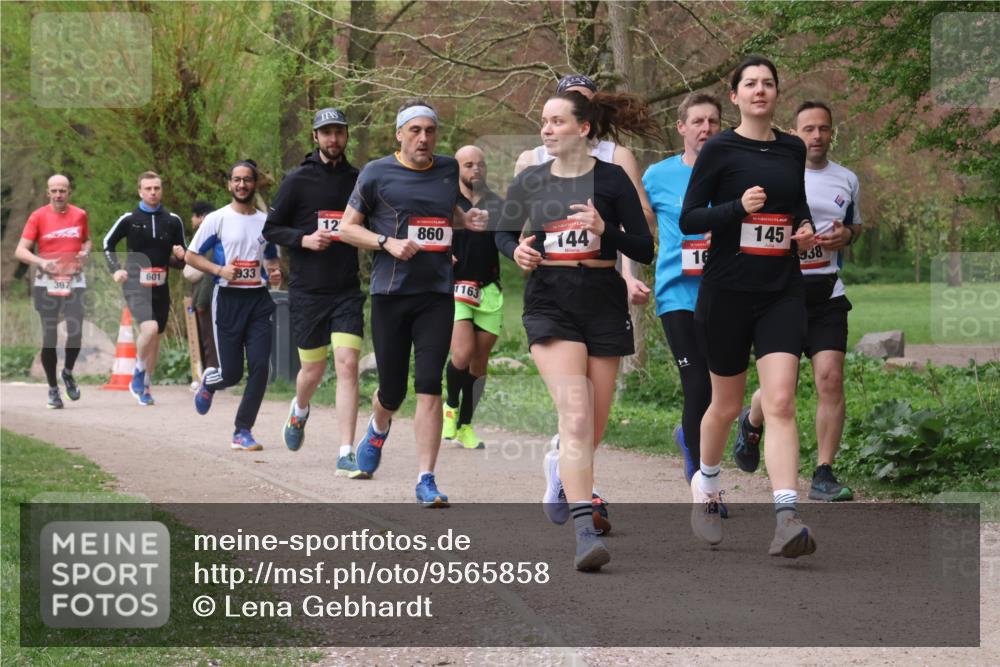 19.04.2026 - Hammer Lauf Lena Gebhardt http://msf.ph/oto/9565858 19.04.2026 11:05:26 Laufen 601, 933, 387, 12, 860, 144, 16, 1163, 1, 16, 145, 938 meine-sportfotos.de