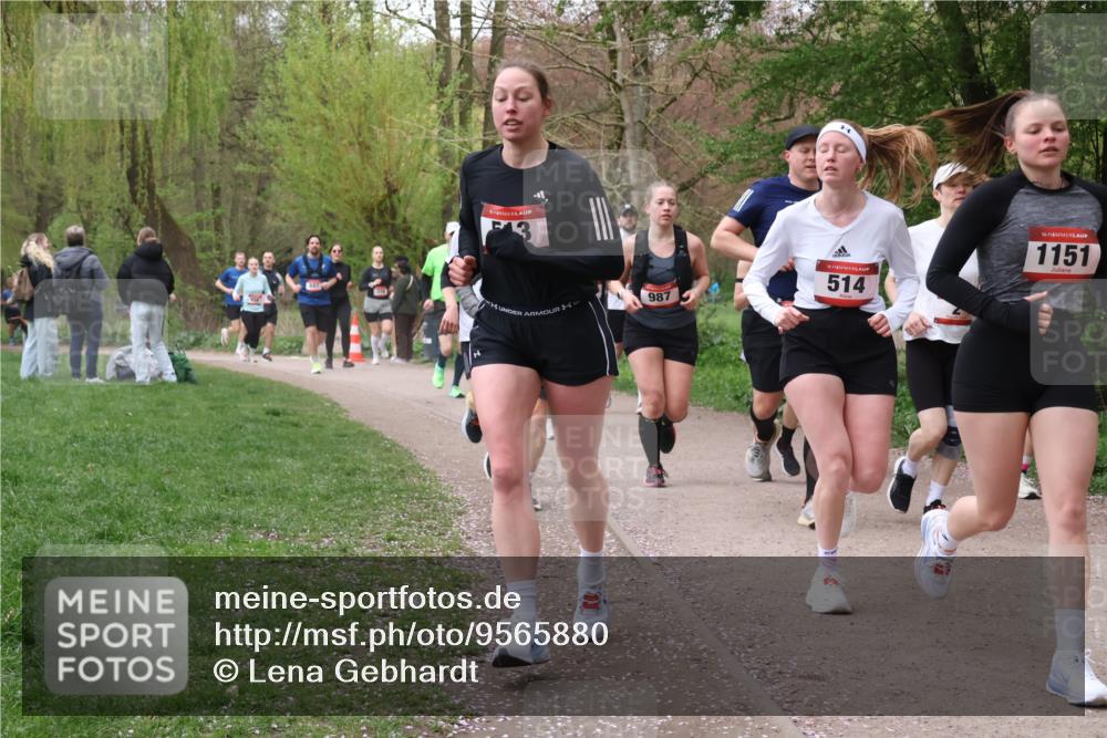 19.04.2026 - Hammer Lauf Lena Gebhardt http://msf.ph/oto/9565880 19.04.2026 11:05:36 Laufen 310, 987, 514, 16, 1151 meine-sportfotos.de