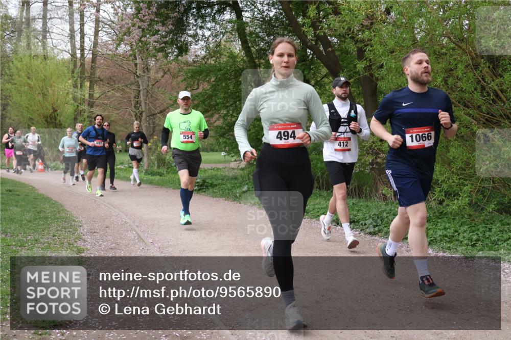 19.04.2026 - Hammer Lauf Lena Gebhardt http://msf.ph/oto/9565890 19.04.2026 11:05:40 Laufen 697, 554, 16, 494, 412, 1066 meine-sportfotos.de
