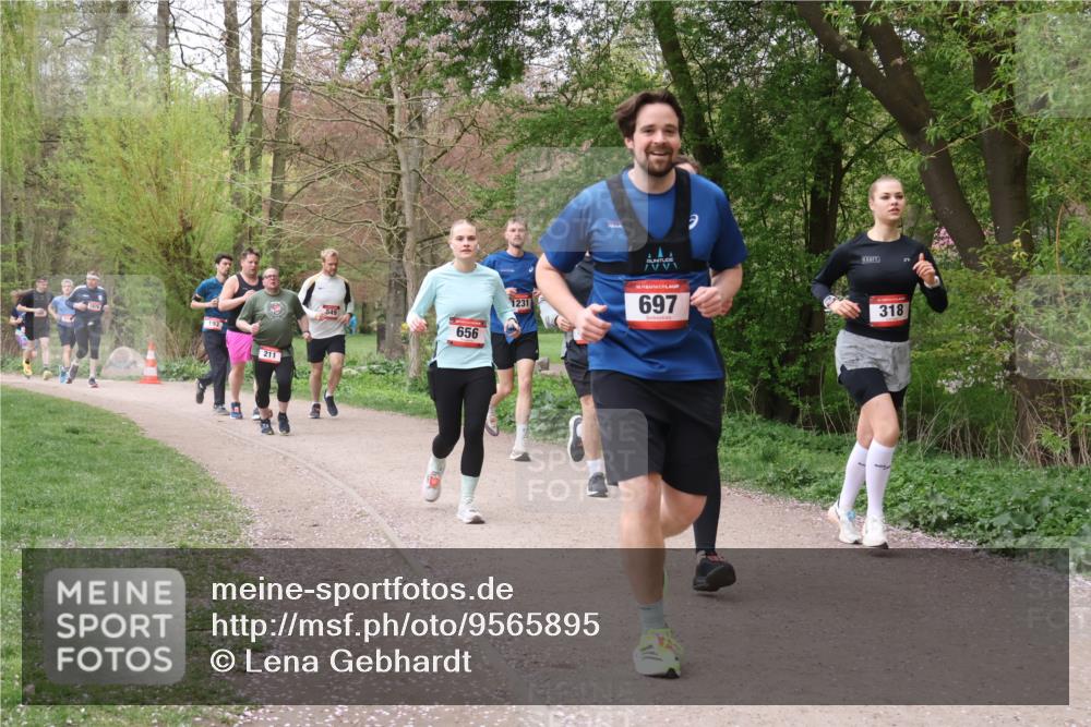 19.04.2026 - Hammer Lauf Lena Gebhardt http://msf.ph/oto/9565895 19.04.2026 11:05:43 Laufen 193, 211, 656, 1231, 16, 697, 318 meine-sportfotos.de