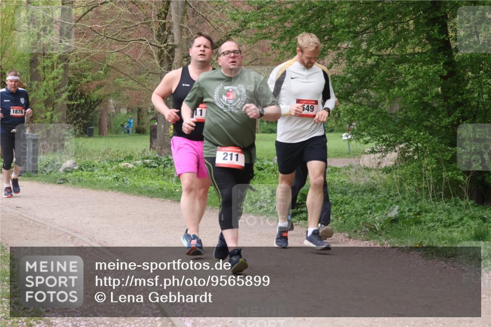 19.04.2026 - Hammer Lauf Lena Gebhardt http://msf.ph/oto/9565899 19.04.2026 11:05:46 Laufen 1876, 211, 649 meine-sportfotos.de