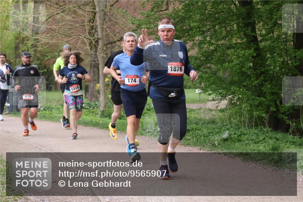 19.04.2026 - Hammer Lauf Lena Gebhardt http://msf.ph/oto/9565907 19.04.2026 11:05:50 Laufen 678, 1919, 174, 16, 1876 meine-sportfotos.de