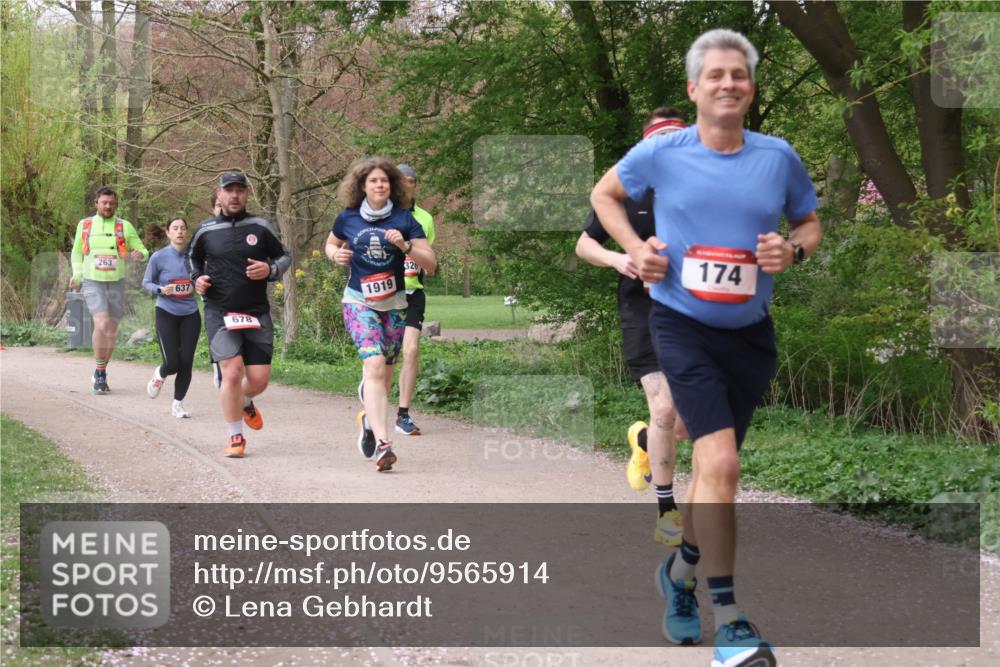 19.04.2026 - Hammer Lauf Lena Gebhardt http://msf.ph/oto/9565914 19.04.2026 11:05:52 Laufen 263, 637, 678, 1919, 326, 174 meine-sportfotos.de